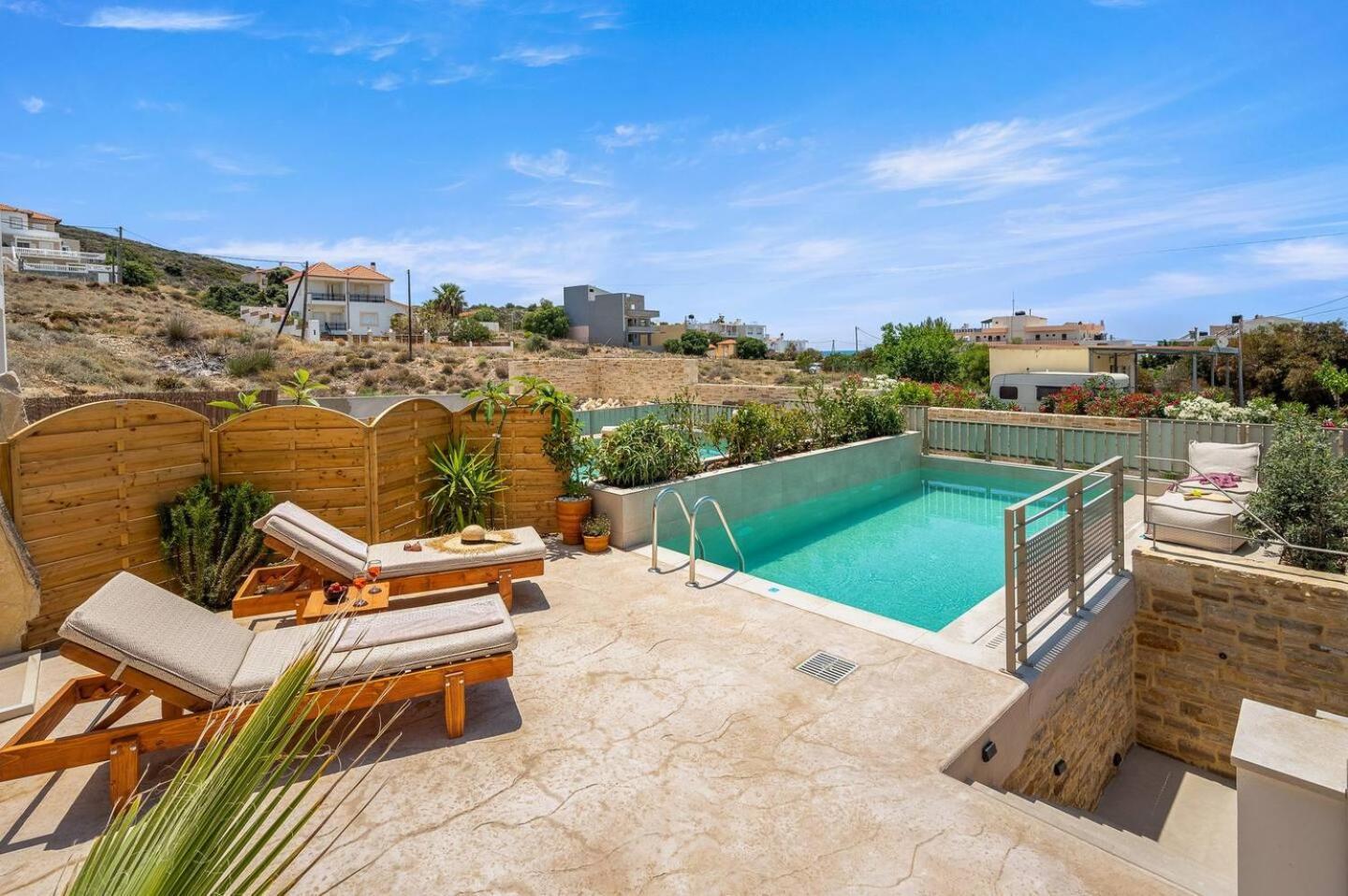 Ammokrinos Luxury Homes,150M From The Beach Kalamaki  Exterior foto