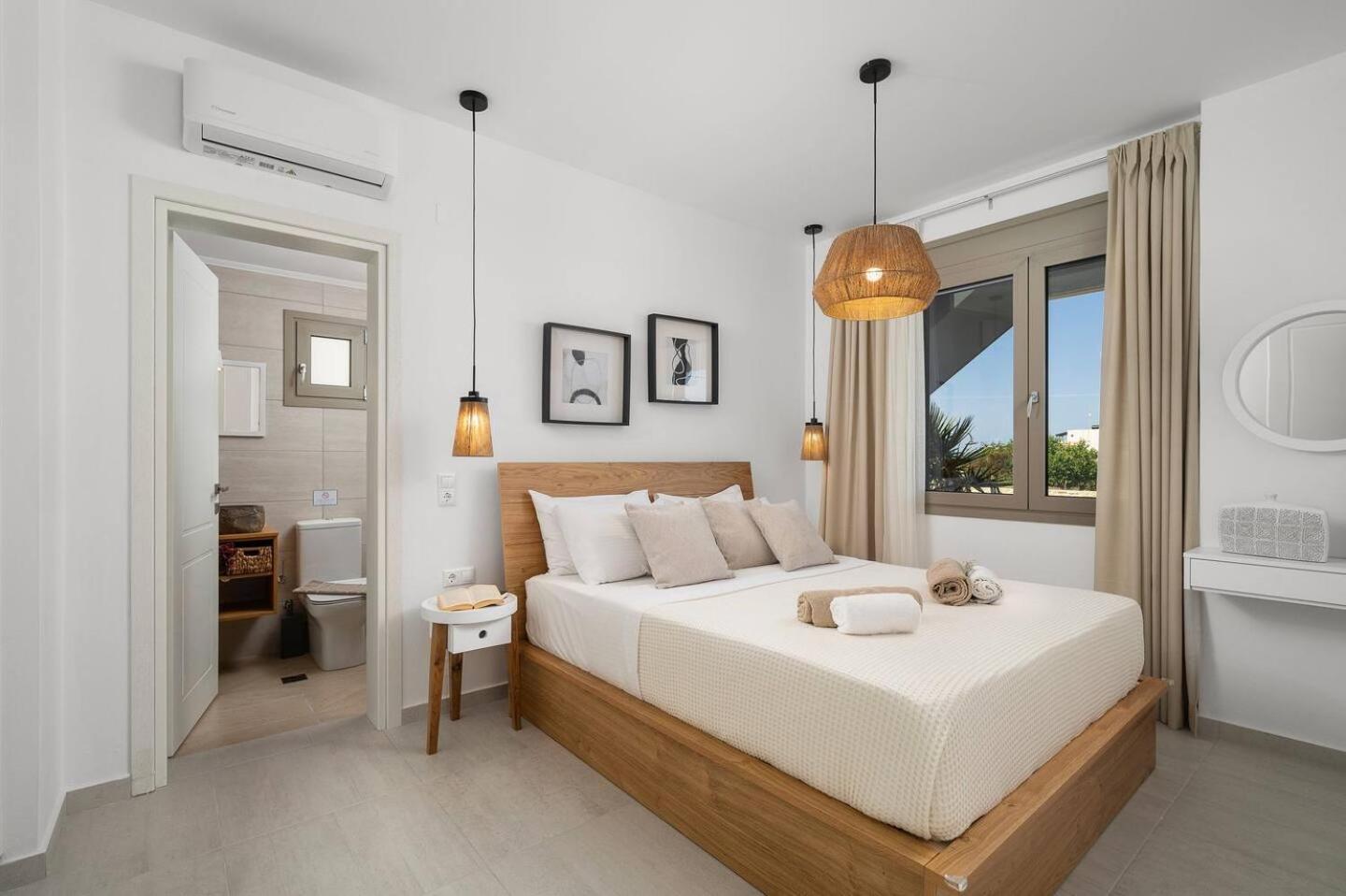 Ammokrinos Luxury Homes,150M From The Beach Kalamaki  Exterior foto