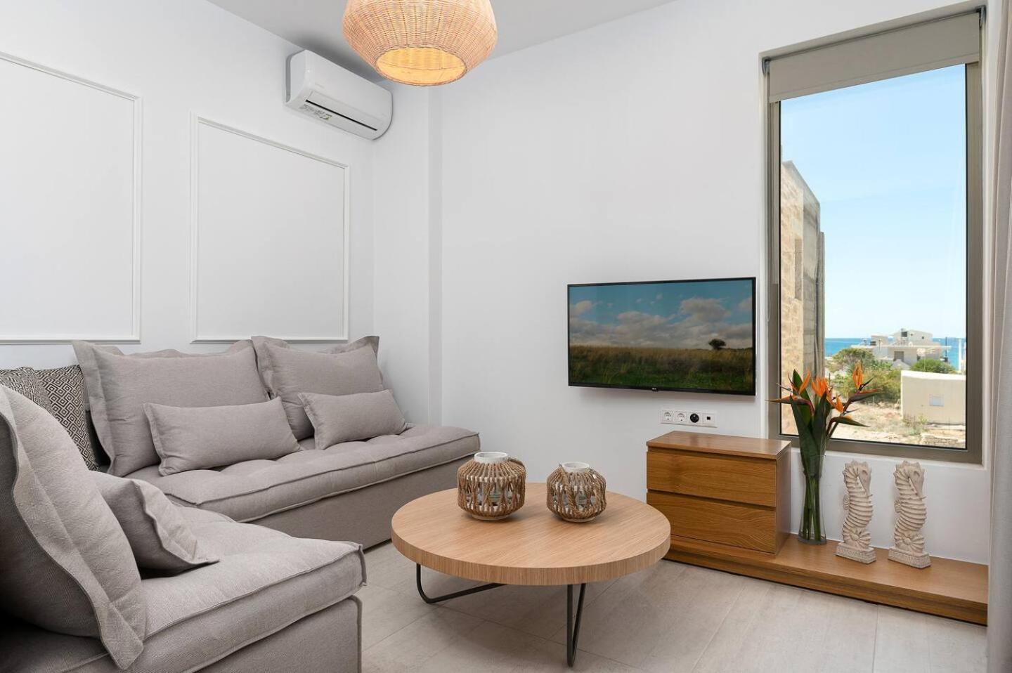 Ammokrinos Luxury Homes,150M From The Beach Kalamaki  Exterior foto