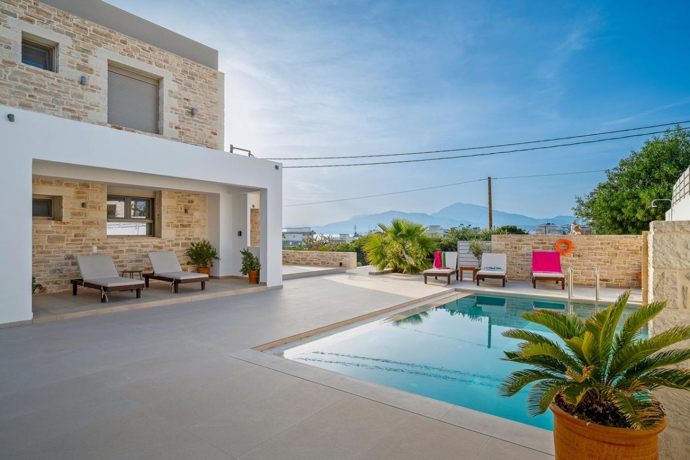 Ammokrinos Luxury Homes,150M From The Beach Kalamaki  Exterior foto